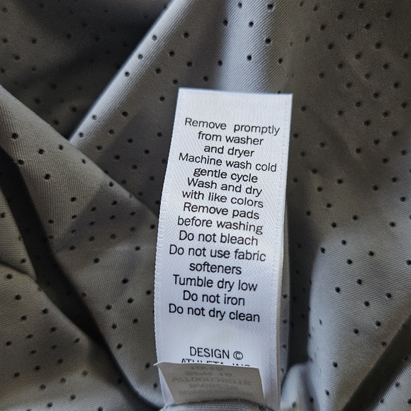 Athleta NWT Full Force Tank in Slate Grey Large - Picture 14 of 15